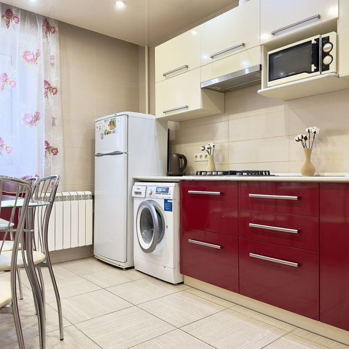 Апартаменты, Апартаменты Шикарные на Мира 75