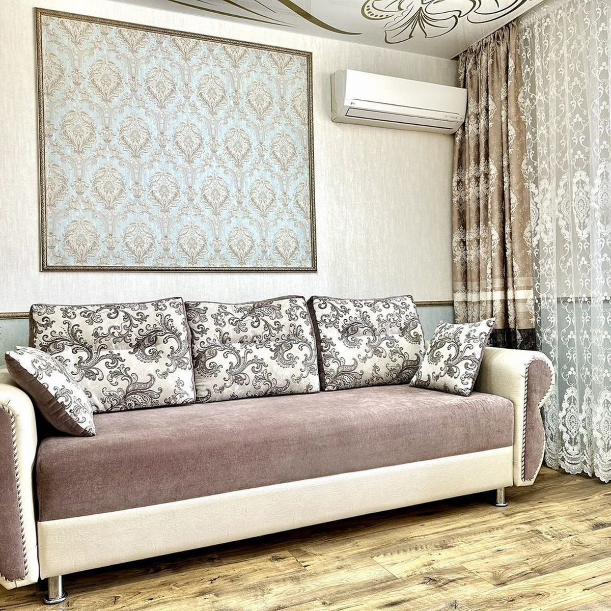 Апартаменты, Апартаменты Шикарные на Мира 74