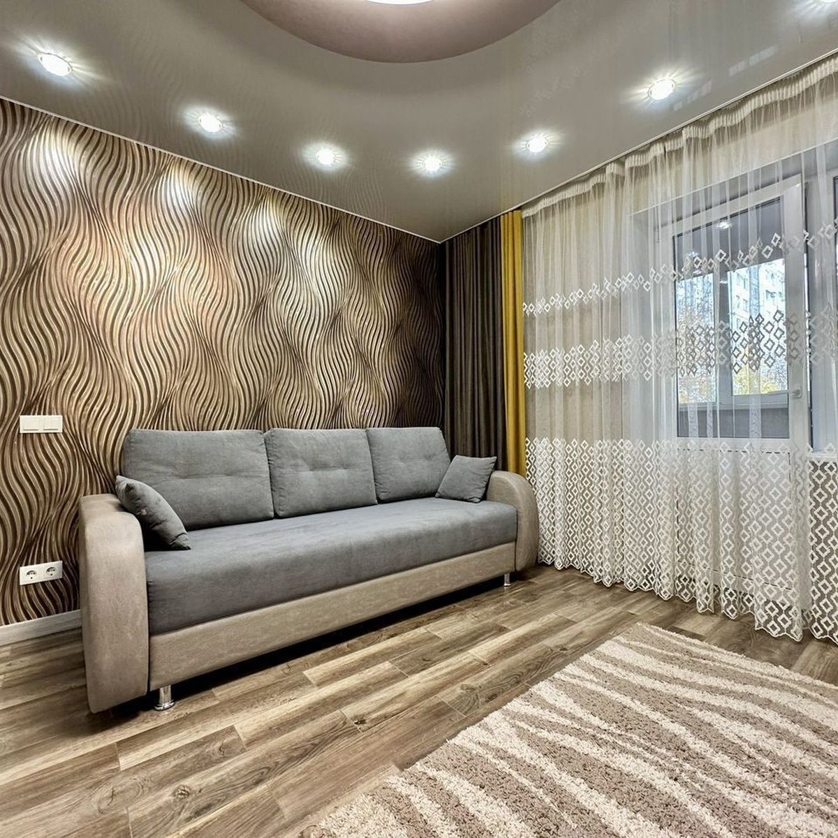 Апартаменты, Апартаменты Шикарные на Клавы Нечаевой 1