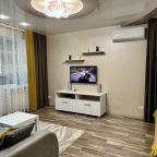 Апартаменты, Апартаменты Шикарные на Клавы Нечаевой 1