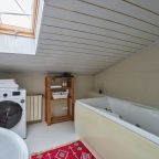 Апартаменты (Ермолаевский 18А), Апартаменты Ермолаевский пер. 18а/77