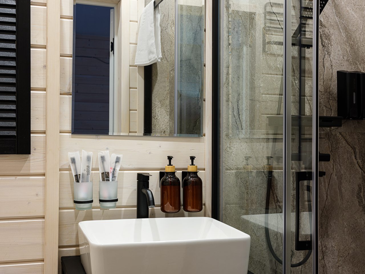 Коттедж (Коттедж загородный №4), Дом отдыха Шишкин Плейс