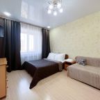 Трёхместный и более, Апартаменты На Строительном переулке 8