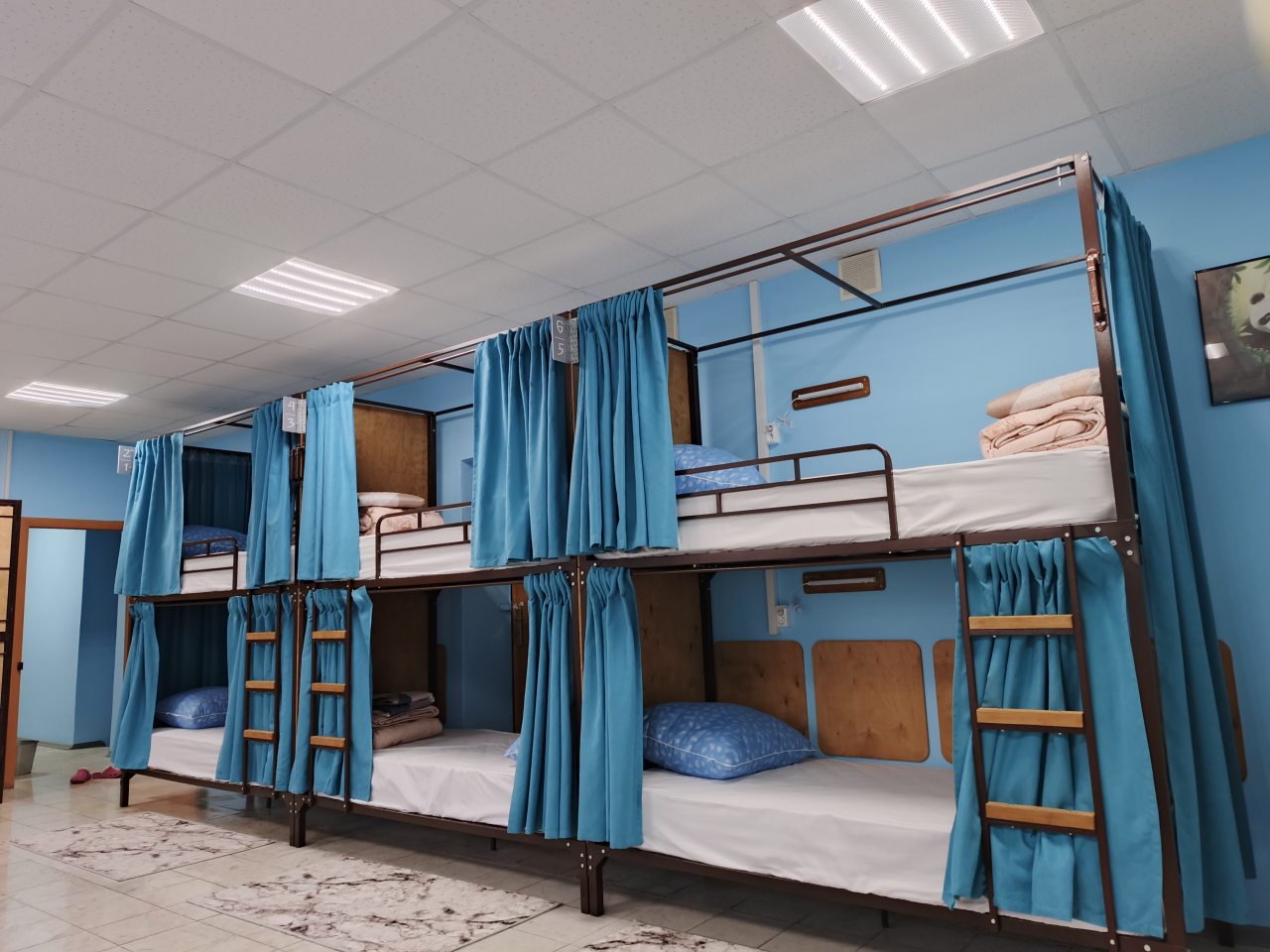 Шестнадцатиместный (Комната №8), Хостел Панда Челябинск