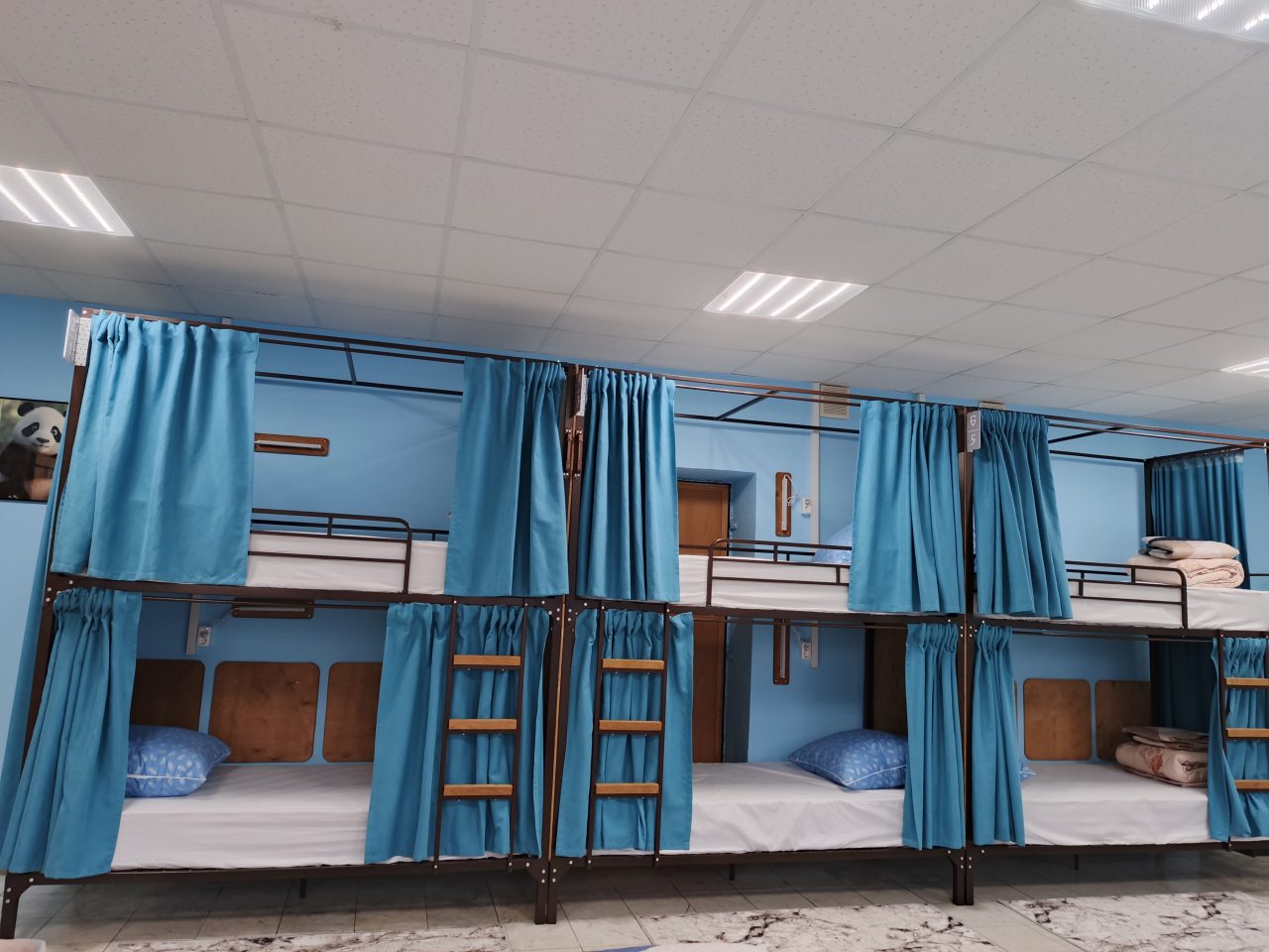 Шестнадцатиместный (Комната №8), Хостел Панда Челябинск