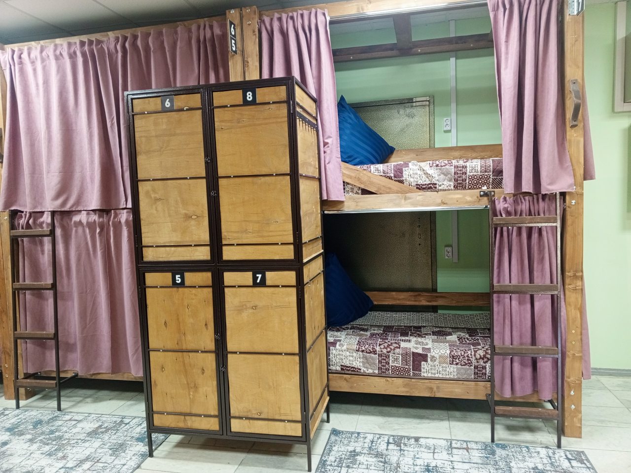 Двадцатиместный (Комната №7), Хостел Панда Челябинск