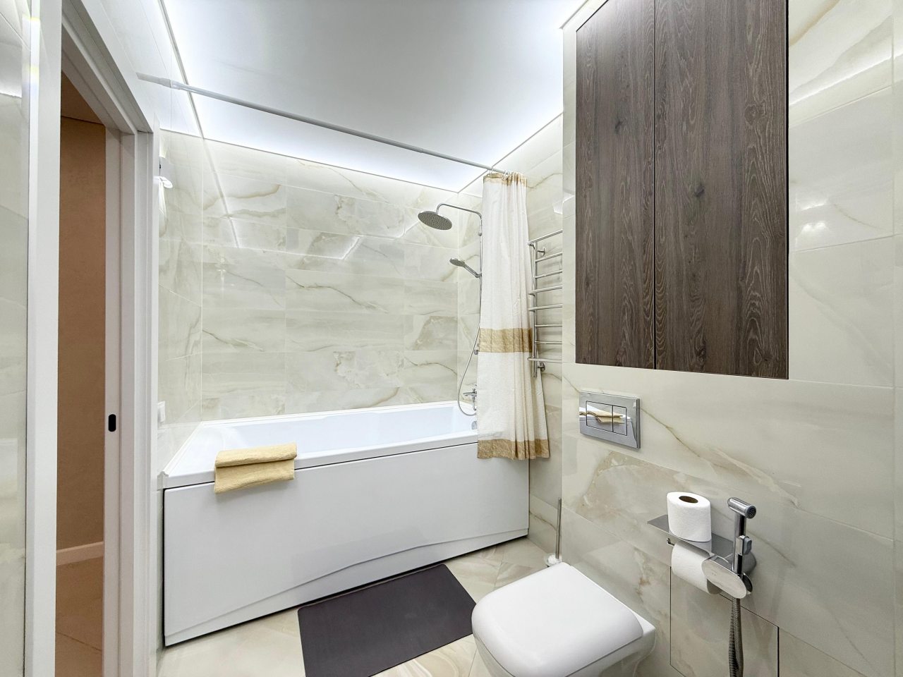 Апартаменты (Просторные с камином), Апартаменты Уютные в Анненках