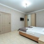 Апартаменты (Апартаменты с кухней), Гостевой дом Джанго