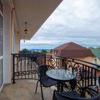 Апартаменты (Апартаменты с кухней и балконом), Гостевой дом Джанго