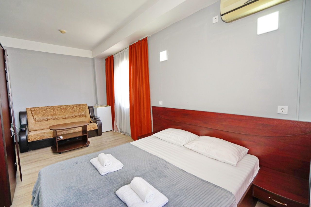 Трёхместный и более (Трехместный Комфорт), Гостевой дом Виктория