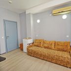 Люкс (Двухкомнатный номер на 4/6 человек), Гостевой дом Виктория