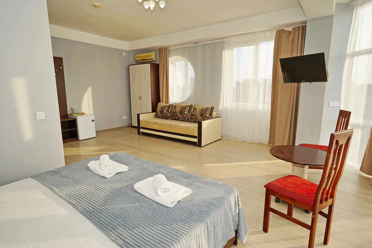 Люкс (Панорамный Люкс на 4/6 человек), Гостевой дом Виктория