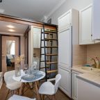 Апартаменты (UraganAPART Ночные огни), Апартаменты UraganAPART на Кремлевской набережной