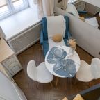 Апартаменты (UraganAPART Ночные огни), Апартаменты UraganAPART на Кремлевской набережной