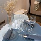 Апартаменты (UraganAPART Ночные огни), Апартаменты UraganAPART на Кремлевской набережной