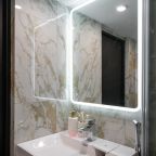 Апартаменты (UraganAPART Сердце столицы), Апартаменты UraganAPART на Кремлевской набережной