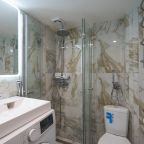 Апартаменты (UraganAPART Сердце столицы), Апартаменты UraganAPART на Кремлевской набережной