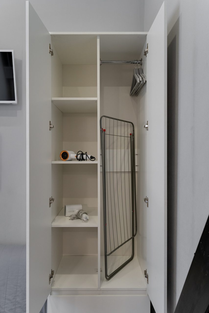 Апартаменты (UraganAPART Кремлевская), Апартаменты UraganAPART на Кремлевской набережной