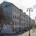 Апартаменты (UraganAPART Кремлевская), Апартаменты UraganAPART на Кремлевской набережной