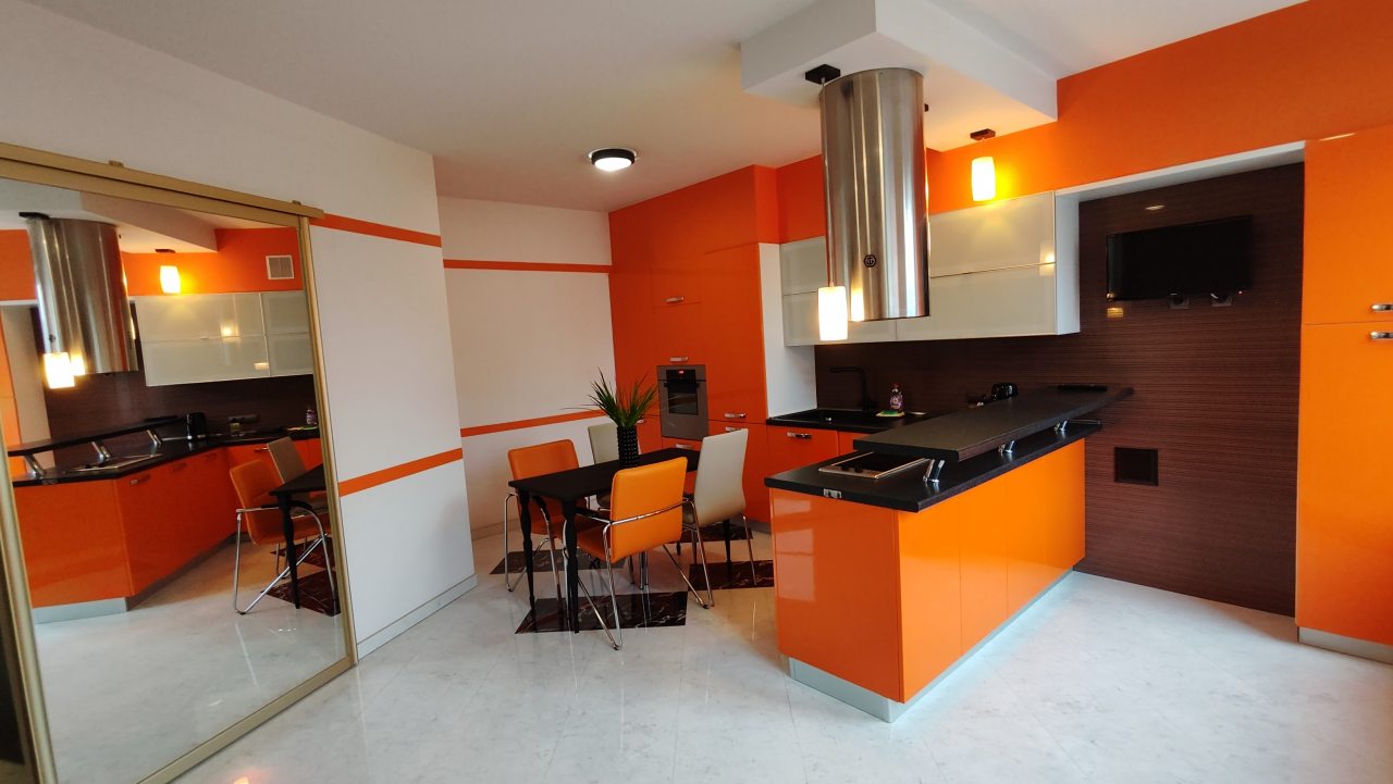 Апартаменты (N55), Апартаменты Crown39 - Golikova 4