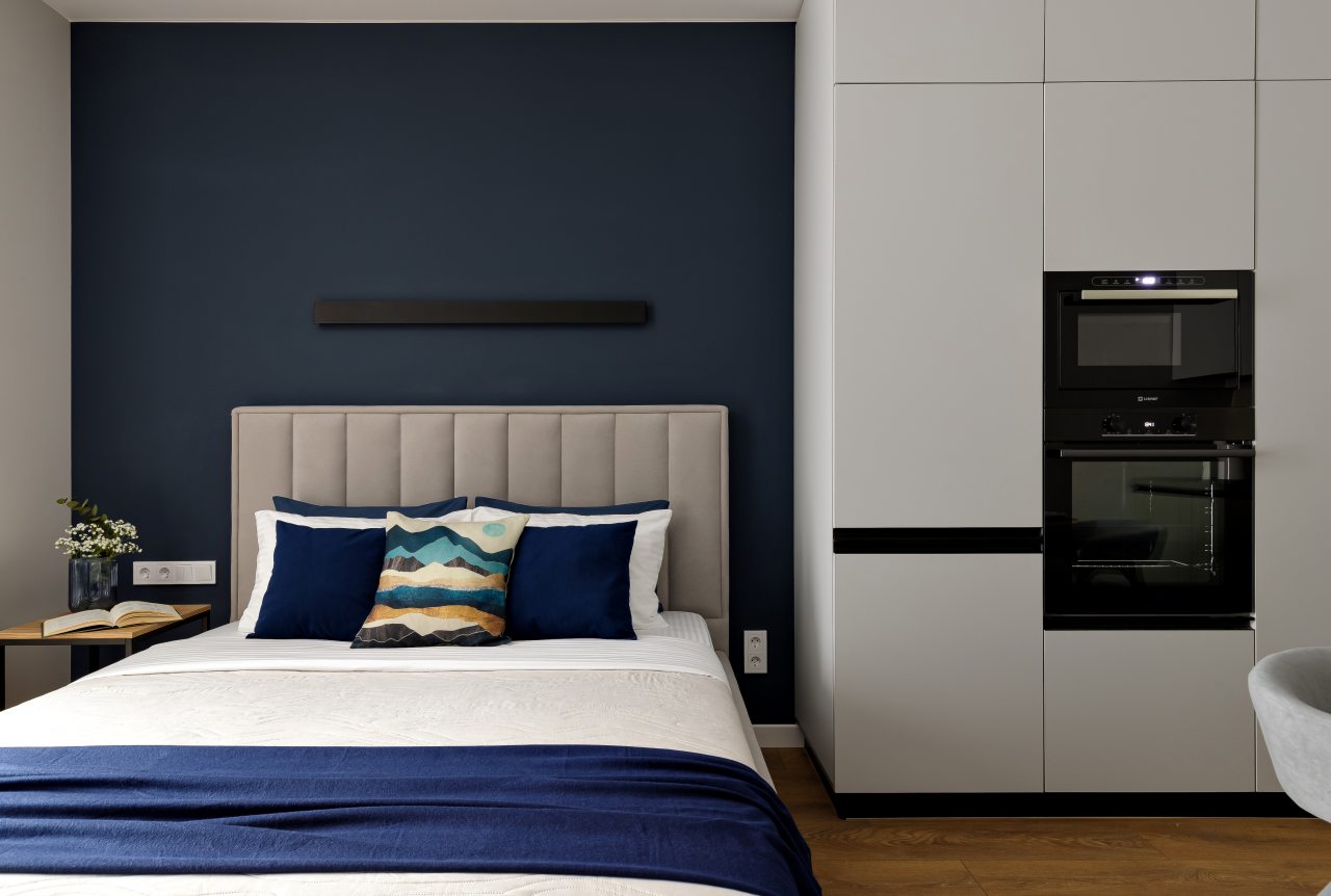 розетки рядом с кроватью