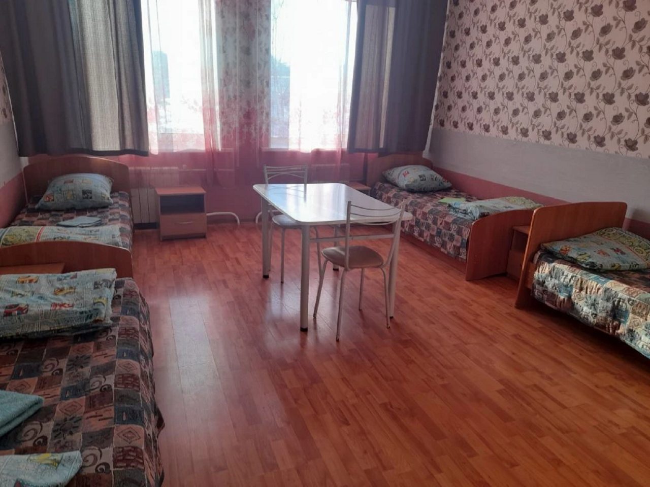 Одиннадцатиместный  (Кровать в общем номере), Гостиница ЭкономЪ