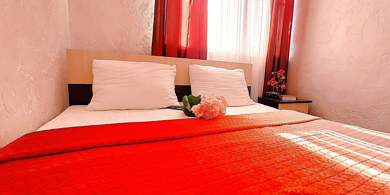 Трёхместный и более (СЕМЕЙНЫЙ), Гостевой дом ДЕЖАВЮ