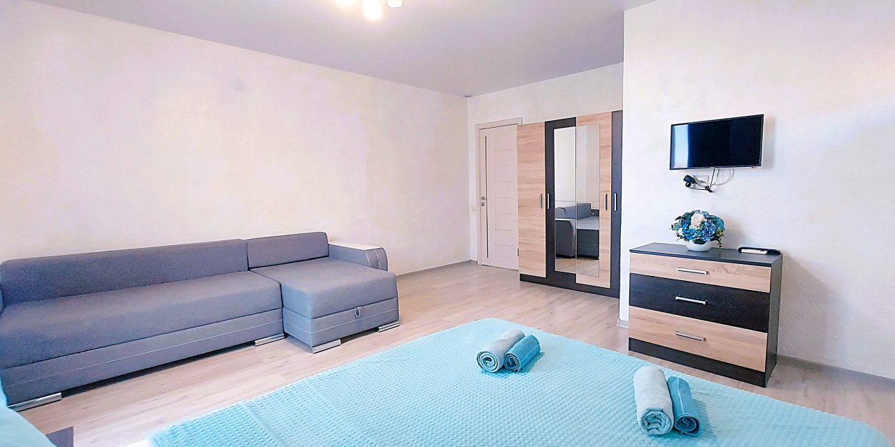 Апартаменты (СЕМЕЙНЫЕ С КУХНЕЙ И БАЛКОНОМ), Гостевой дом ДЕЖАВЮ