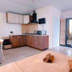 Студио (С КУХНЕЙ И БАЛКОНОМ), Гостевой дом ДЕЖАВЮ