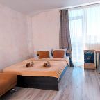 Студио (С КУХНЕЙ И БАЛКОНОМ), Гостевой дом ДЕЖАВЮ