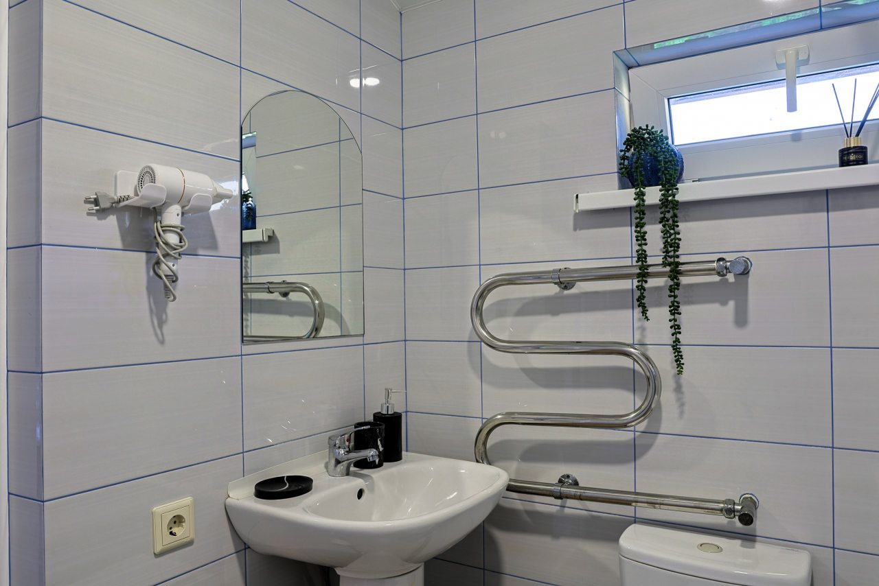 Апартаменты (СЕМЕЙНЫЕ С КУХНЕЙ И БАЛКОНОМ), Гостевой дом ДЕЖАВЮ