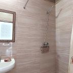 Трёхместный и более (Улучшенный с балконом), Гостевой дом Анастасия