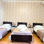 Трёхместный и более (Улучшенный с балконом), Гостевой дом Анастасия