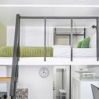 Двуспальная кровать на 2-м этаже