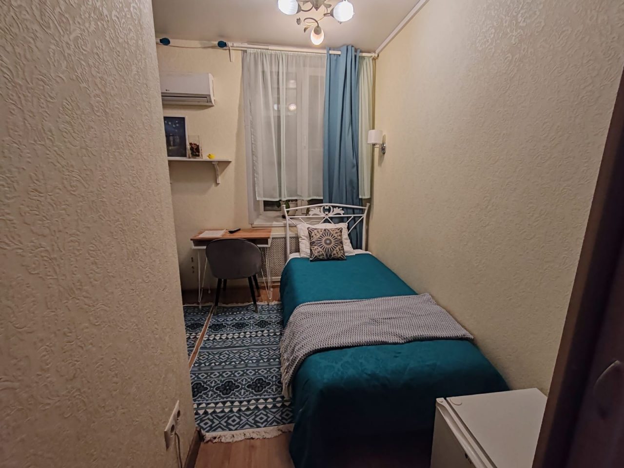 Трёхместный и более (Номер 1), Отель Мятный уголок