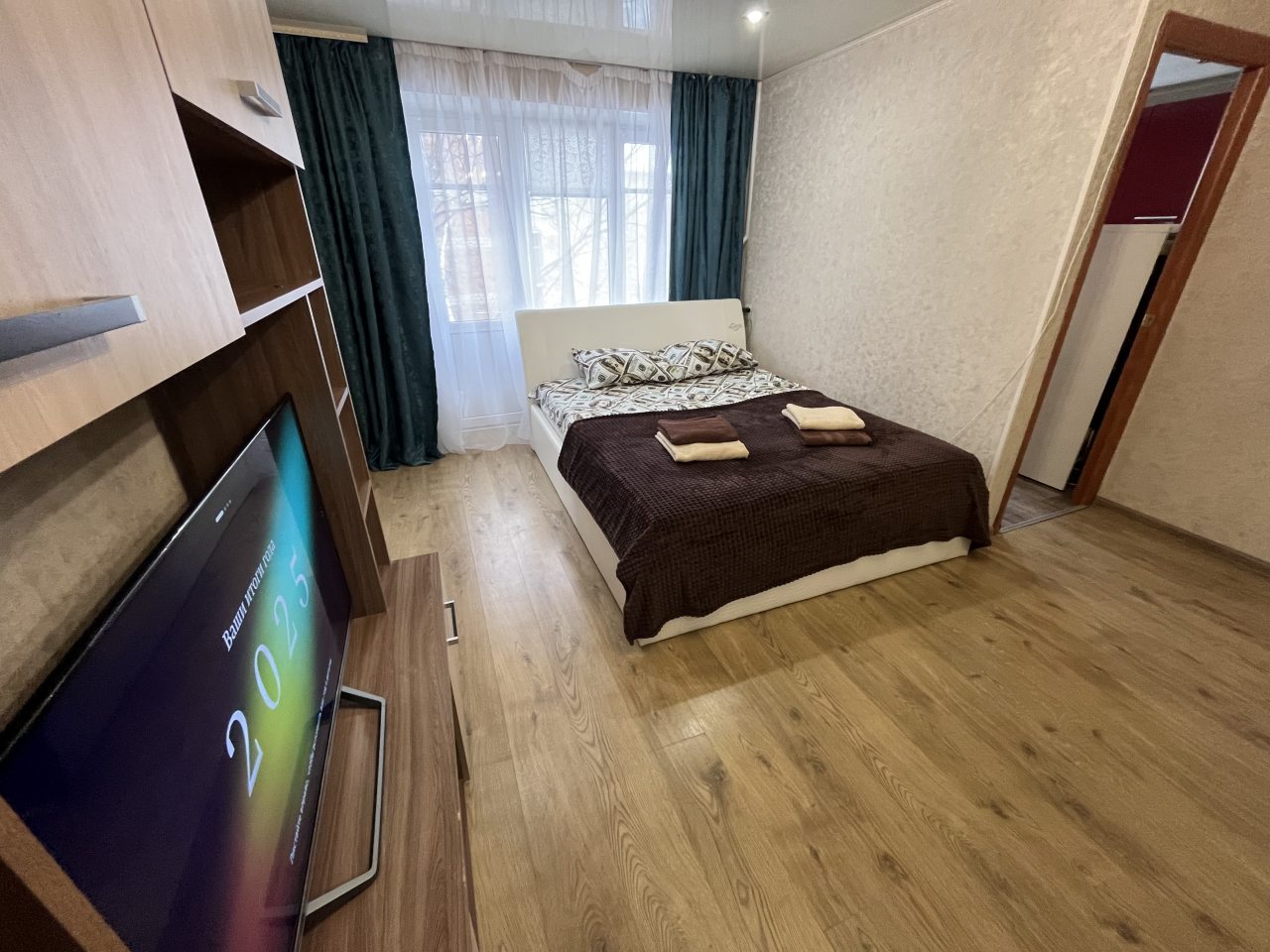 Люкс (Квартира в центре рядом с площадью), Апартаменты Рядом с центральной площадью и музеем Калашникова