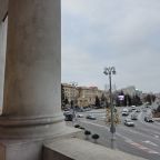 Автостоянка / Парковка, Апартаменты Люкс с видом на Площадь Победы