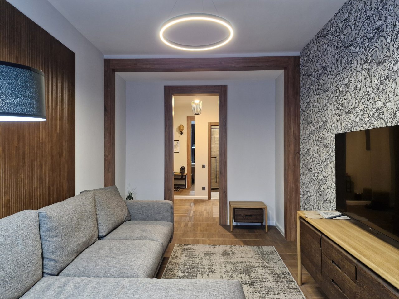 Хорошая планировка, Апартаменты Люкс с видом на Площадь Победы