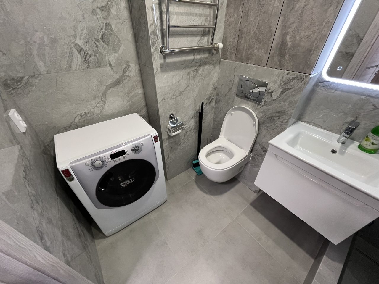 Трёхместный и более (Камбарская), Апартаменты Камбарская