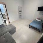 Люкс (С видом на город), Апартаменты 10 лет октября 87