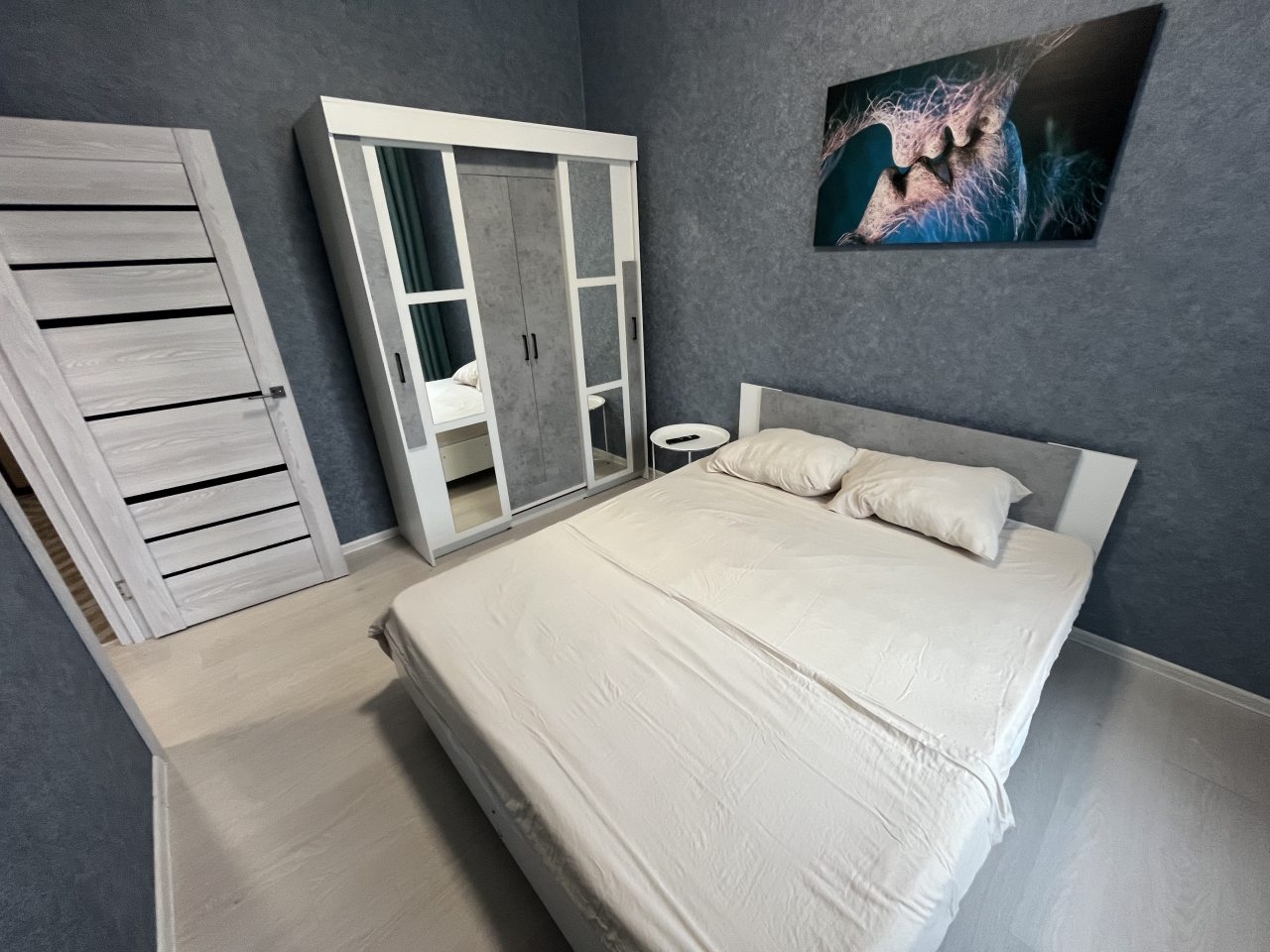 Люкс (С видом на город), Апартаменты 10 лет октября 87