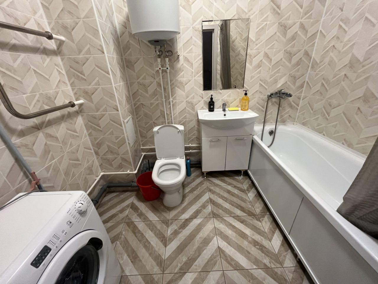 Люкс (С видом на город), Апартаменты 10 лет октября 87