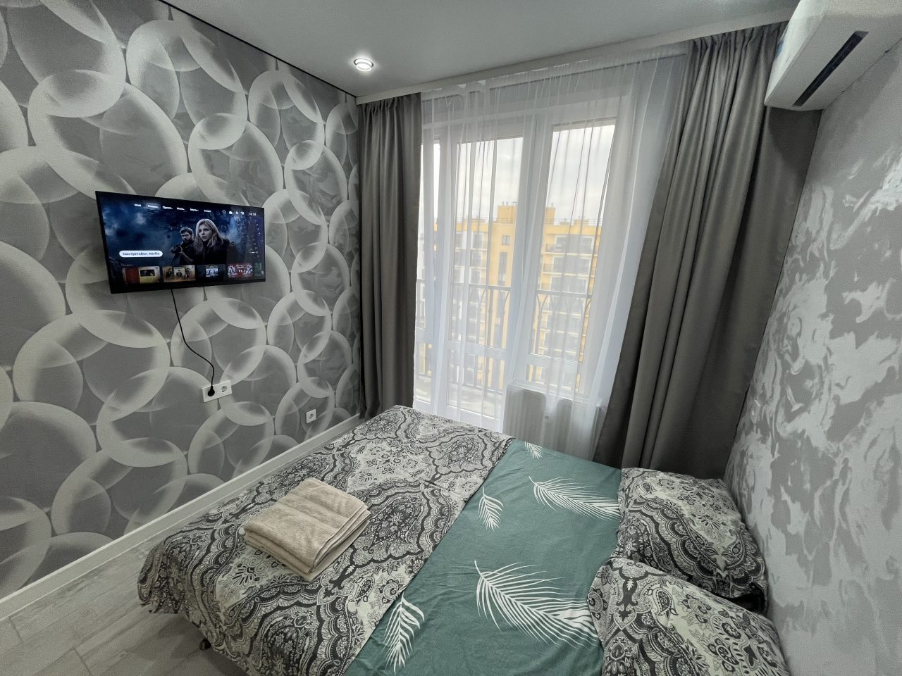 Люкс (Новая квартира с ремонтом красивым), Апартаменты На Оружейников 3/1