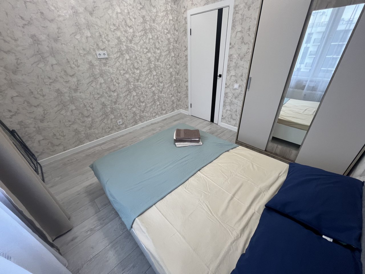 Люкс (Новая квартира с ремонтом красивым), Апартаменты На Оружейников 3/1