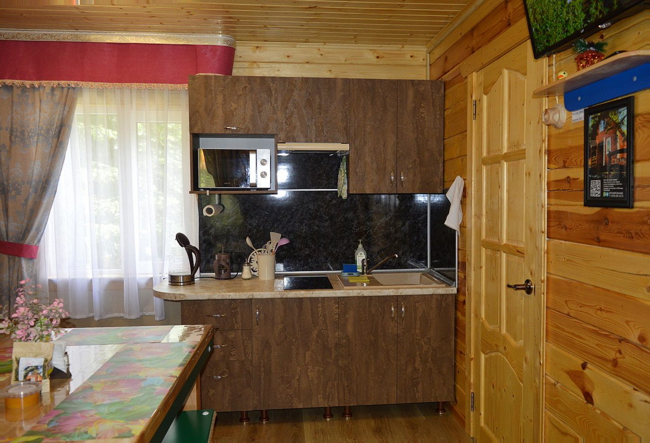 Пятиместный (Нижний дом), База отдыха Мухоморье