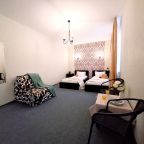 Трехместный (Трехместный с разными видами кроватей), Гостевой дом Эверест