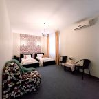 Трехместный (Трехместный с разными видами кроватей), Гостевой дом Эверест