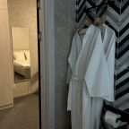 Двухместный (Стандарт с одной двуспальной кроватью), Отель Графит