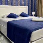 Трёхместный и более (Комфорт с балконом), Гостиница Олина