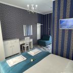 Трёхместный и более (Комфорт с балконом), Гостиница Олина